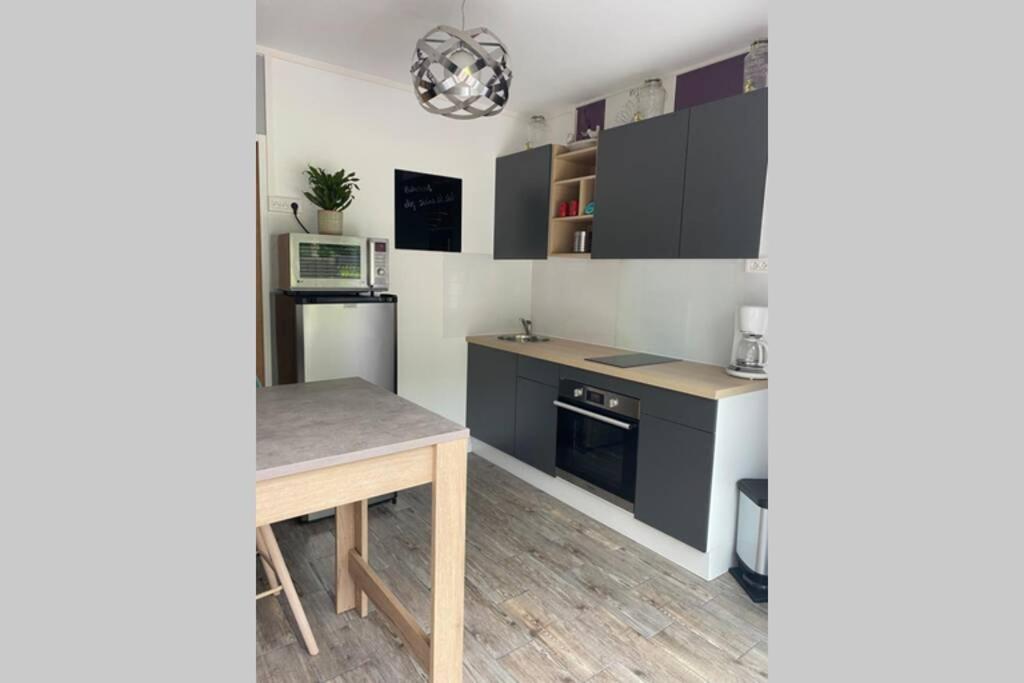 Ravissant Pied A Terre Pour Deux. Βίλα Gourin Εξωτερικό φωτογραφία