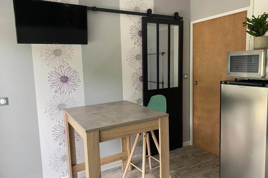 Ravissant Pied A Terre Pour Deux. Βίλα Gourin Εξωτερικό φωτογραφία